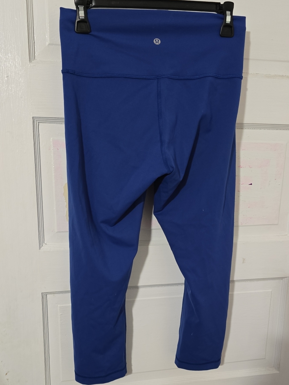 Lululemon - Picture 2 of 5